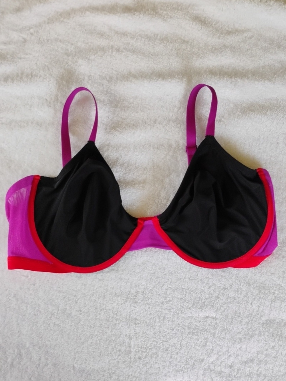Women's Black and Magenta Underwire Bra with Red Trim Parade Sz 2X